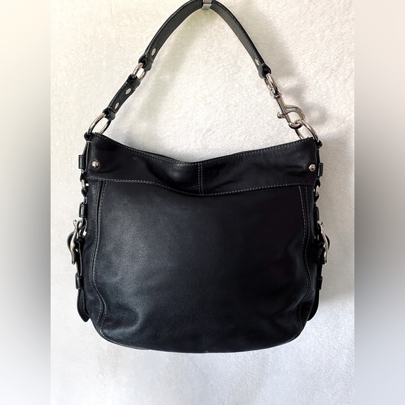 Coach - EUC Zoe Black Leather Hobo Shoulder Bag - Magenta interior ‘09 - F12669 - Picture 2 of 9